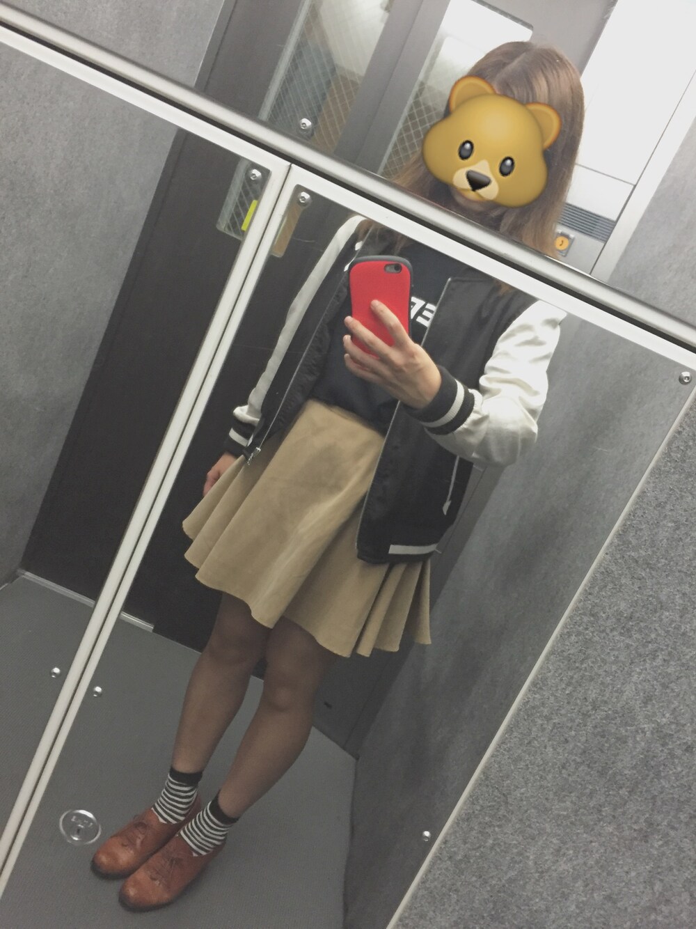 「Rodeo CrownsのCIRCULAR SK（スカート、ベージュ系）」を使った、HAZUK!さん（レディース・154cm）の秋コーディネートの1枚目の写真