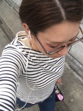「UNIQLO（ユニクロ）のアイテム（Tシャツ/カットソー、ホワイト系）」を使った、hidemiさん（レディース・165cm）の秋コーディネート