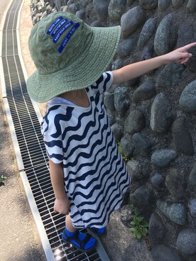 「BOBO CHOSES（ボボショーズ）のアイテム（チュニック）」を使った、aicoさん（キッズ・120cm）の春コーディネート