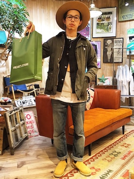 「オイルドジャケット」｜「アイテム（その他）」を使った、チャヤマコトさん（メンズ・169cm）の冬コーディネート
