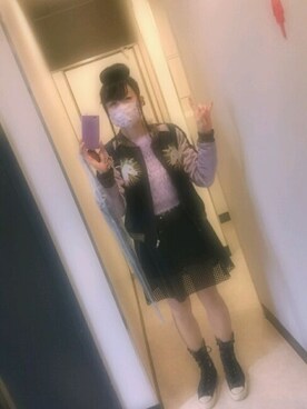 「honeymihoneyのアイテム（スカート、ブラック系）」を使った、聖みぃさん（レディース・158cm）の春コーディネート