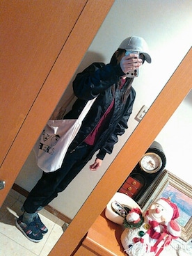 ごっちゃん. .💜さんのコーディネート