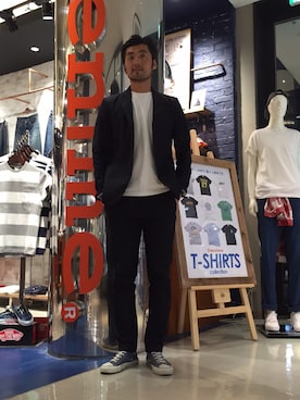 「アイテム（テーラードジャケット）」を使った、ikezawaさん（メンズ・180cm）の夏コーディネート