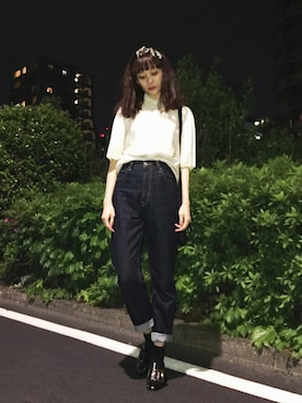 山野ゆりさんのコーディネート