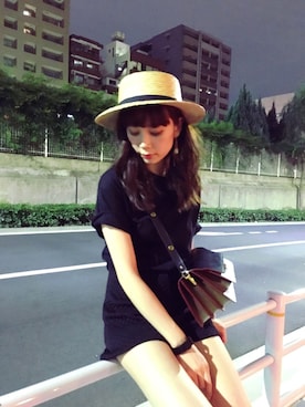 山野ゆりさんのコーディネート