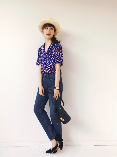 山野ゆりさんのコーディネート