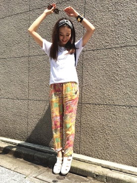 「Joshua SANDERS（ジョシュアサンダース）のアイテム」を使った、山野ゆりさん（レディース・161cm）の夏コーディネート