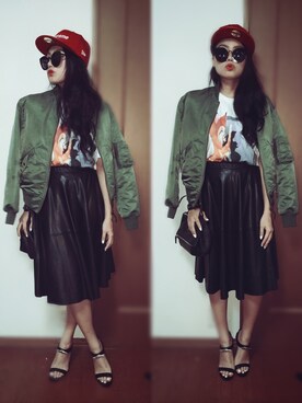 「GIVENCHY」｜「アイテム（ブルゾン）」を使った、YURI NAKAMURAさん（レディース・159cm）の秋コーディネート