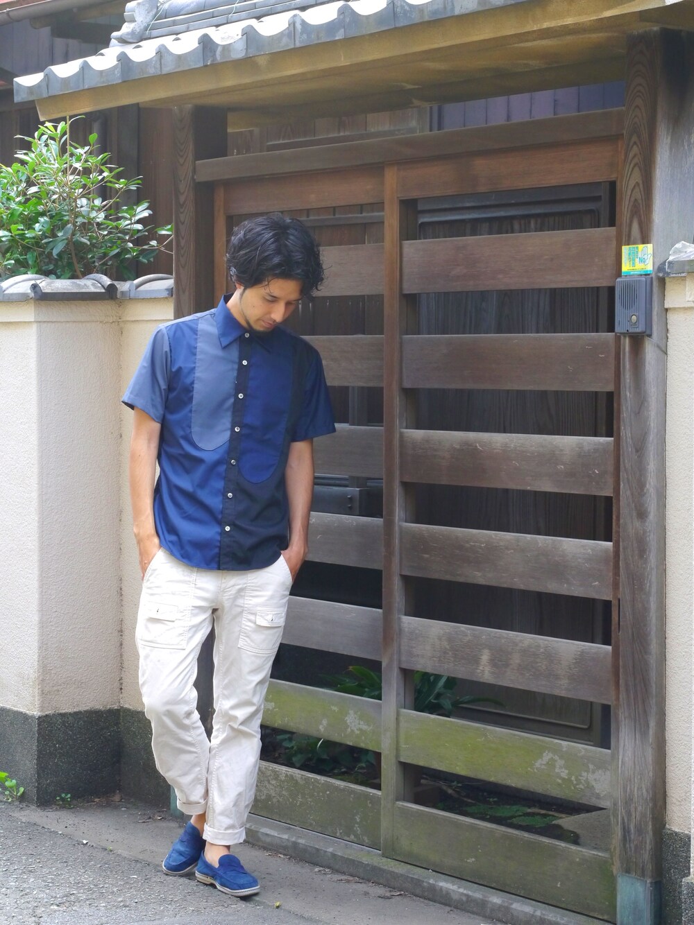 その他のシャツ/ブラウスを着用したメンズの夏コーディネートの1枚目の写真