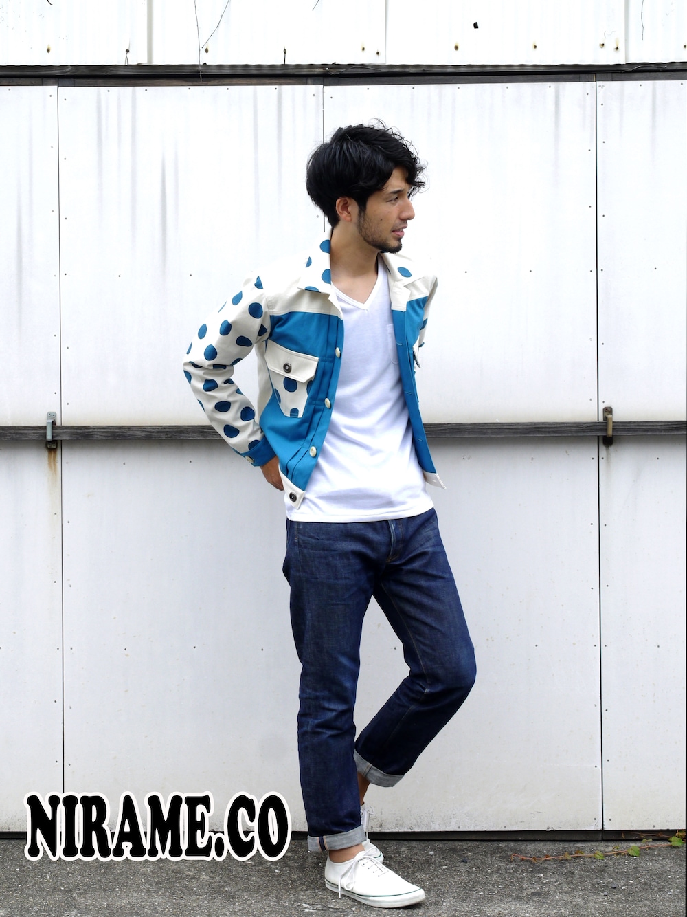 その他のシャツ/ブラウスを着用したメンズの秋コーディネートの1枚目の写真