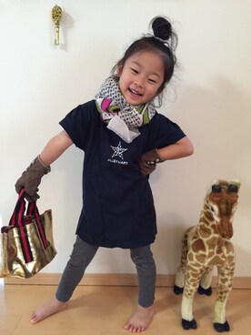 「JILL STUART（ジルスチュアート）のアイテム（Tシャツ/カットソー、ブルー系）」を使った、ｅｉさん（キッズ・90cm）の秋コーディネート
