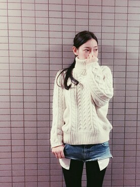 「ISOOK（アイスー）のアイテム（ニット/セーター）」を使った、阿久津ゆりえさん（レディース・167cm）の秋コーディネート