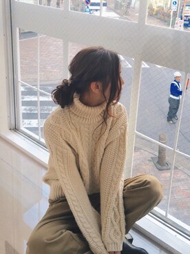 「ISOOK（アイスー）のアイテム（ニット/セーター）」を使った、阿久津ゆりえさん（レディース・167cm）の秋コーディネート