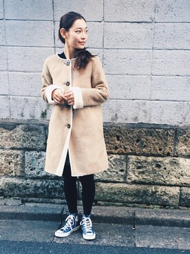 「Ray BEAMS（レイビームス）のアイテム（ムートンコート）」を使った、阿久津ゆりえさん（レディース・167cm）の秋コーディネート