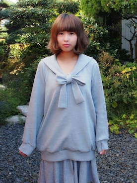 「オールグレー」｜「アイテム（スカート）」を使った、aiさん（レディース・161cm）の春コーディネート