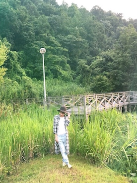 「Lui's（ルイス）のアイテム（ハット、グリーン系）」を使った、Nguyen Phatさん（メンズ）の秋コーディネート