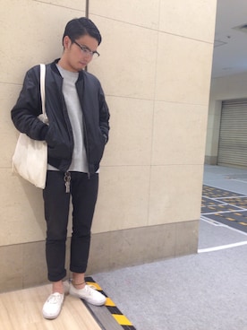 「H&M（エイチ・アンド・エム）のアイテム（トートバッグ）」を使った、shuさん（メンズ・170cm）の秋コーディネート