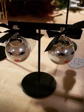 「chambre de charme（シャンブルドゥシャーム）のアイテム（ピアス（両耳用））」を使った、SH-AIさん（レディース・162cm）の冬コーディネート