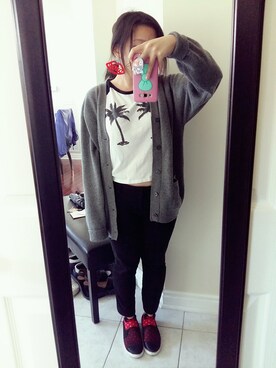 「school」｜「アイテム（アクセサリー）」を使った、Lydia 🌼 靖琳さん（レディース・153cm）の秋コーディネート