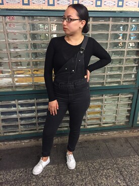「H&M DIVIDED（エイチアンドエム　ディヴァイデッド）のアイテム（つなぎ/オールインワン）」を使った、Meiさん（レディース・155cm）の秋コーディネート