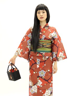 ニコアンティークさんのコーディネート