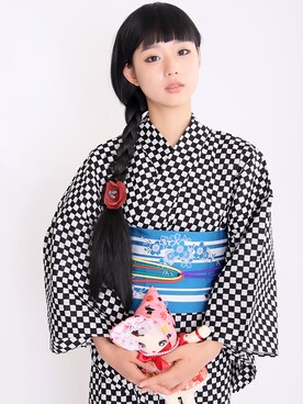 ニコアンティークさんのコーディネート