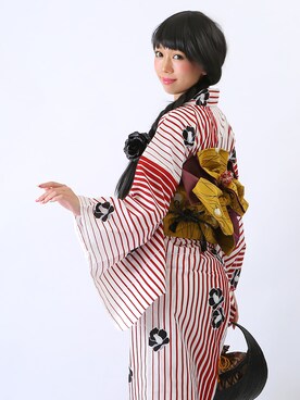 ニコアンティークさんのコーディネート