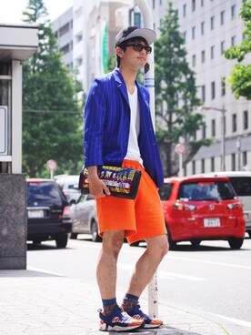 キャップを使った 青 オレンジ の人気ファッションコーディネート Wear