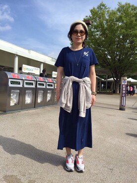 「BEAMS BOY（ビームスボーイ）のアイテム（ワンピース、ブルー系）」を使った、tarakichiさん（レディース・160cm）の春コーディネート