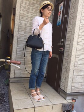 「Lee（リー）のアイテム（デニムパンツ、ブルー系）」を使った、tarakichiさん（レディース・160cm）の春コーディネート