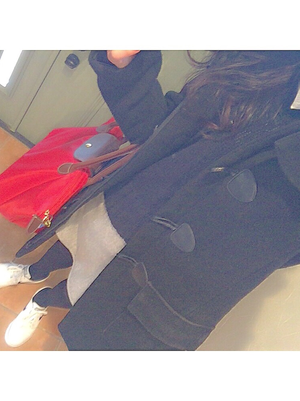 「winter、code、simple」｜「GAPのアイテム（ニット/セーター、ブルー系）」を使った、SHINO.ISHIMARUさん（レディース・162cm）の冬コーディネートの1枚目の写真
