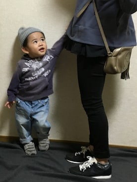 「URBAN RESEARCH（アーバンリサーチ）のアイテム（スウェット）」を使った、Ruiさん（キッズ・80cm）の秋コーディネート