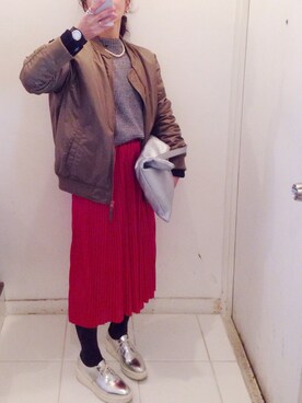 「シルバー」｜「アイテム（ミリタリージャケット）」を使った、yukino_yucchinoさん（レディース・151cm）の冬コーディネート
