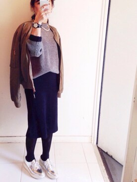 「シルバー」｜「アイテム（ミリタリージャケット）」を使った、yukino_yucchinoさん（レディース・151cm）の冬コーディネート