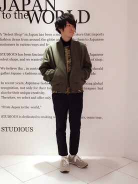 「STUDIOUS（ステュディオス）のアイテム（スラックス）」を使った、Ryoさん（メンズ・168cm）の冬コーディネート