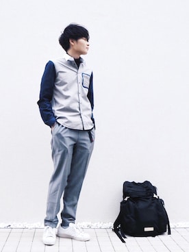 「アイテム（バングル/リストバンド）」を使った、Ryoさん（メンズ・168cm・20代）の春コーディネート
