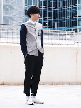 「アイテム（バングル/リストバンド）」を使った、Ryoさん（メンズ・168cm・20代）の春コーディネート