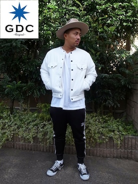 「ノーカラー」｜「アイテム（デニムジャケット）」を使った、GDC LOGISTICS－SHOHEIさん（メンズ・178cm）の秋コーディネート
