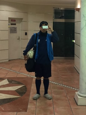 「サッカー」｜「アイテム（その他アウター）」を使った、Losmonさん（メンズ・168cm）の秋コーディネート