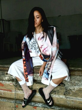 「vetements」｜「アイテム（ノーカラージャケット）」を使った、Chole Bernalesさん（メンズ・175cm）の秋コーディネート