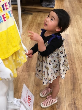 「petit main（プティマイン）のアイテム（キャミソール）」を使った、yuicoさん（キッズ・90cm）の春コーディネート
