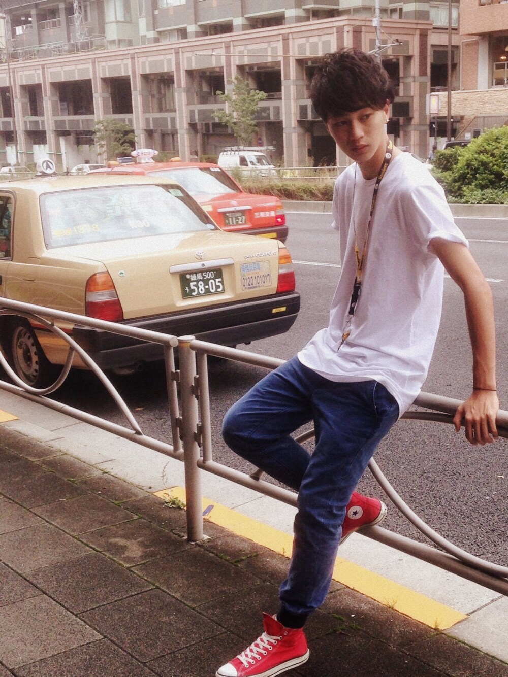 「rawdrip、ジョガーパンツ、Levi's、elwood、Steelers、NIKE、swag、dope」｜「ELWOODのアイテム（Tシャツ/カットソー、ホワイト系）」を使った、swagAkiraさん（メンズ・180cm）の夏コーディネートの1枚目の写真