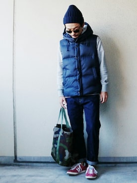 「Right-on（ライトオン）のアイテム（ダウンベスト）」を使った、AKIRAKUBOTAさん（メンズ・171cm）の秋コーディネート