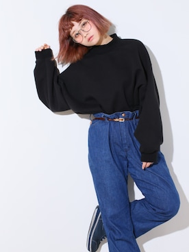 「撮影」｜「アイテム（スウェット）」を使った、あんどうななさん（レディース・158cm）の秋コーディネート