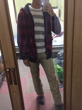 「しまむら（シマムラ）のアイテム（チノパンツ）」を使った、ゾロさん（メンズ・171cm）の冬コーディネート
