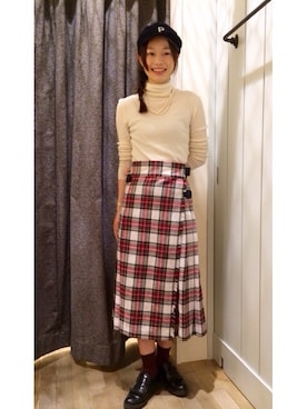 「タータンチェック」｜「アイテム（キャップ）」を使った、Mamiさん（レディース・162cm）の秋コーディネート