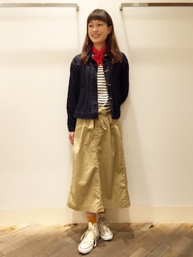「BEAMS BOY（ビームスボーイ）のアイテム（デニムジャケット）」を使った、Mamiさん（レディース・162cm）の冬コーディネート