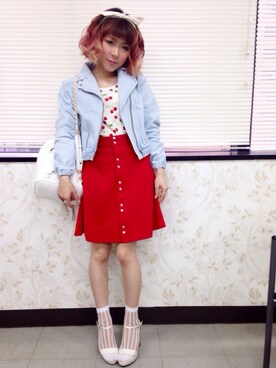 「MURUA（ムルーア）のアイテム（デニムジャケット、ブルー系）」を使った、あかちゃんさん（レディース・148cm）の夏コーディネート