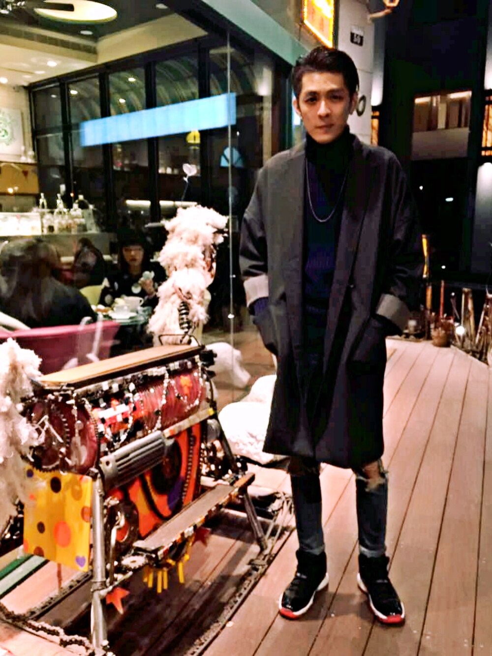 「冬、WEARBOOKエントリー、winter、ootd、skinny、Taiwan、Taichung」｜「H&Mのアイテム（ニット/セーター、ブルー系）」を使った、lemonさん（メンズ・177cm）の冬コーディネートの1枚目の写真