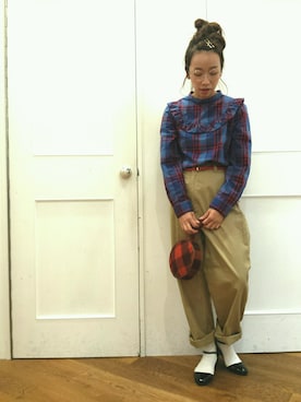 「Dot＆Stripes CHILD WOMAN（ドットアンドストライプス　チャイルドウーマン）の先行予約//ダークチェック　フリルBL（シャツ/ブラウス、レッド系）」を使った、chiiiさん（レディース・152cm）の秋コーディネート